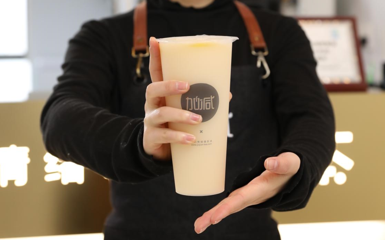 果博官网茶饮：选择奶茶加盟应该考虑品牌哪些实力